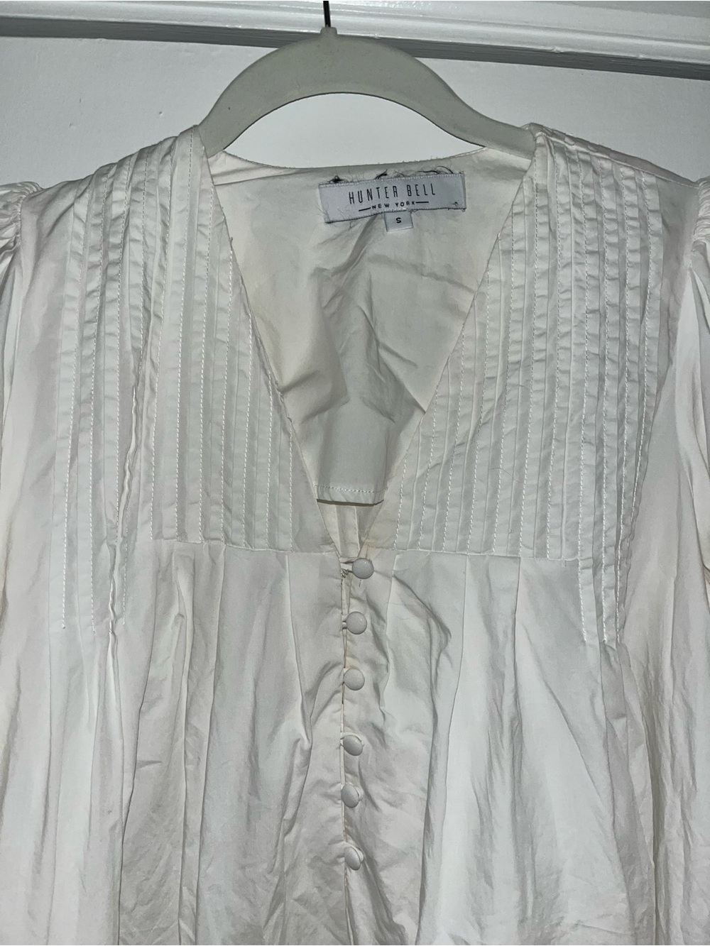 HUNTER BELL Cream Pintuck V-Neck Button Front Blouse